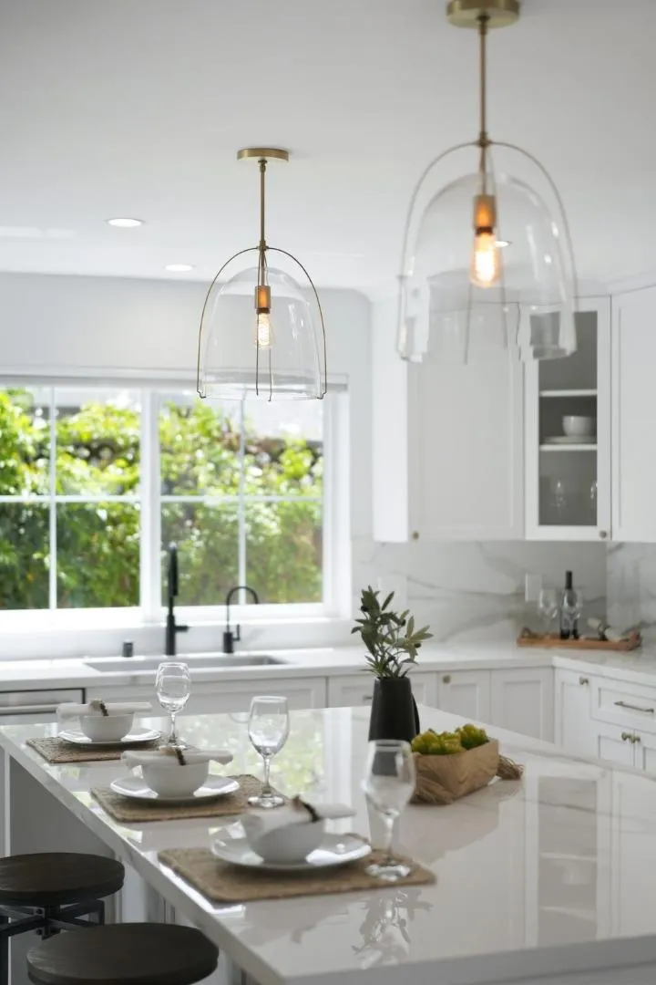 2133 Santa Cruz Avenue Santa Clara, CA 95051