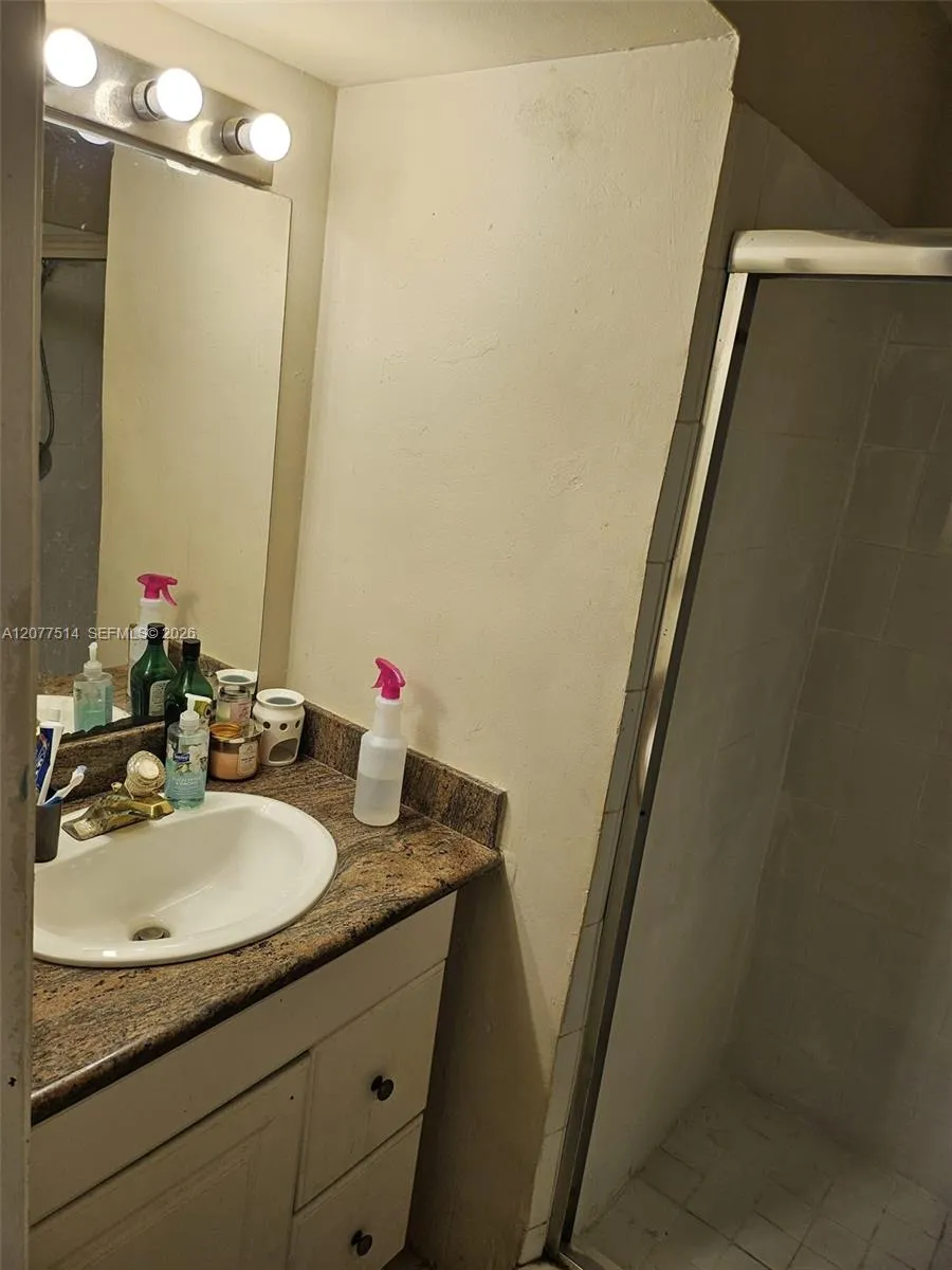 1838 Abbey Rd #208 West Palm Beach, FL 33415