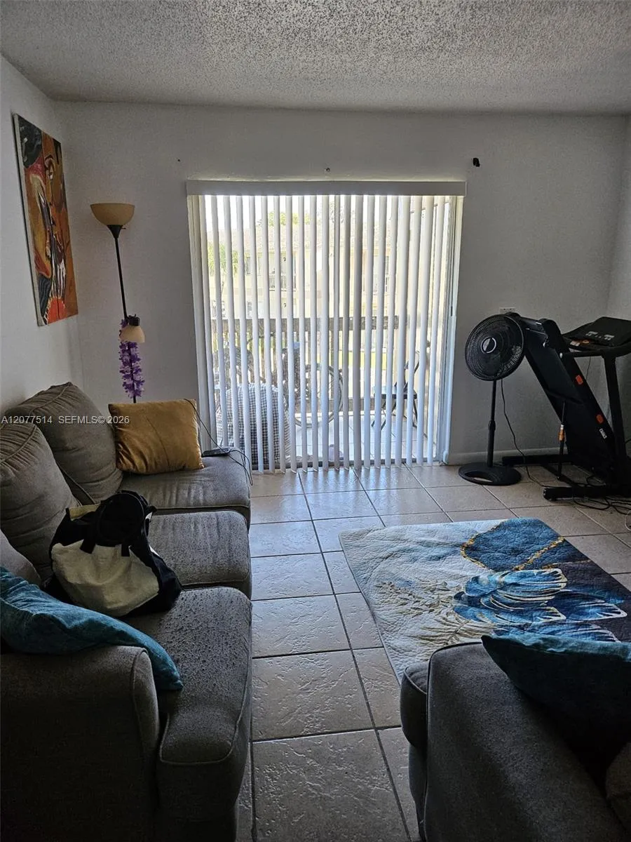 1838 Abbey Rd #208 West Palm Beach, FL 33415