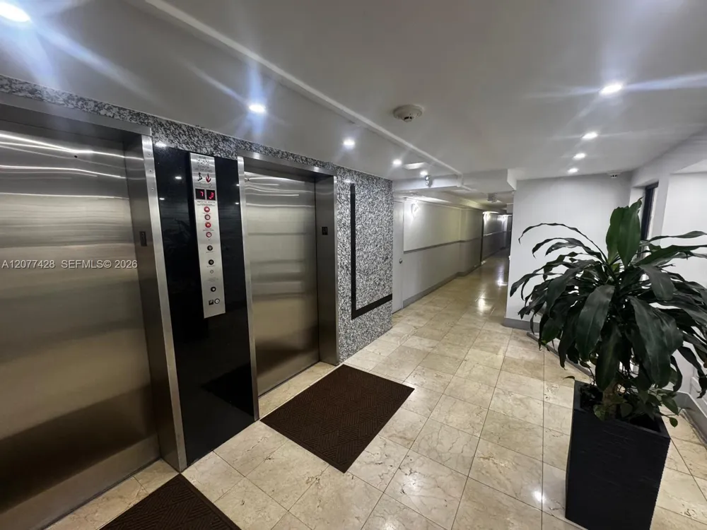 16919 Bay Rd #108 Sunny Isles Beach, FL 33160