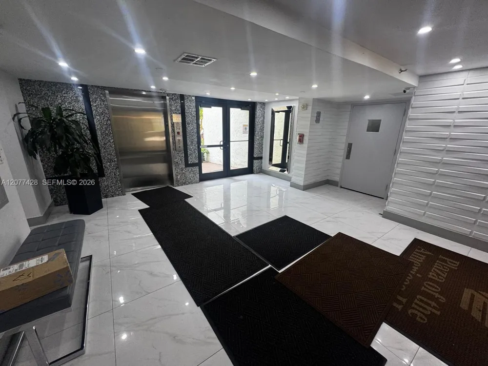 16919 Bay Rd #108 Sunny Isles Beach, FL 33160