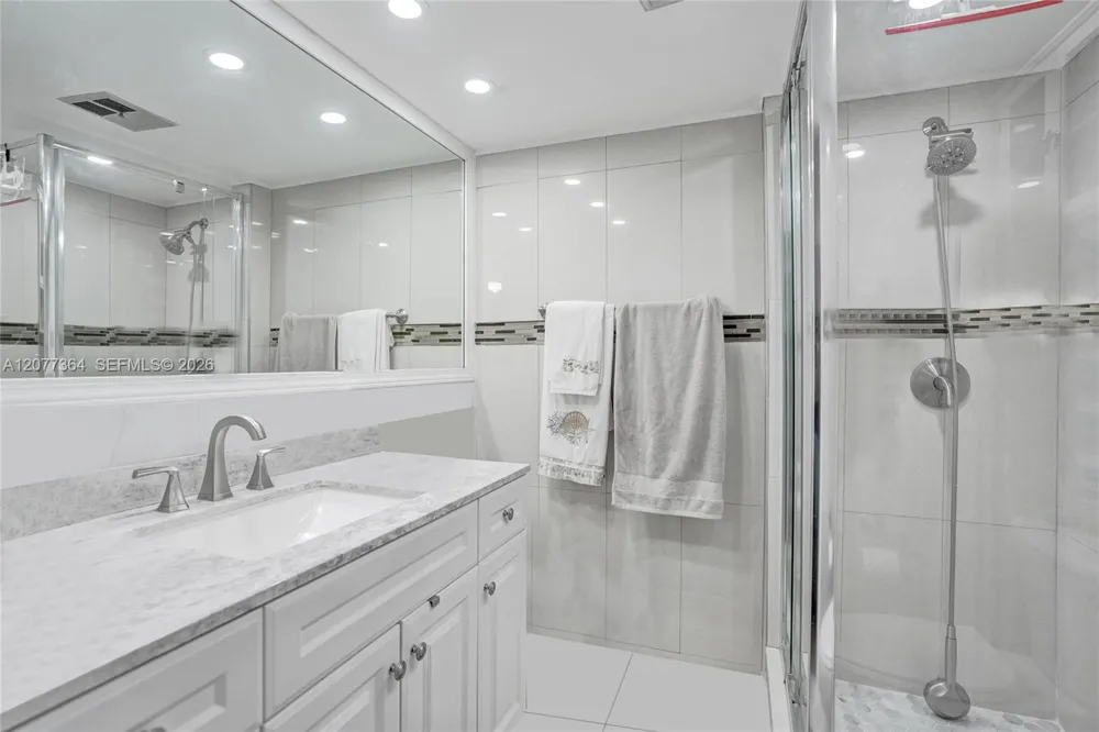 5961 NW 61st Ave #310 Tamarac, FL 33319