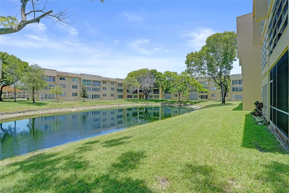 5961 NW 61st Ave #310 Tamarac, FL 33319