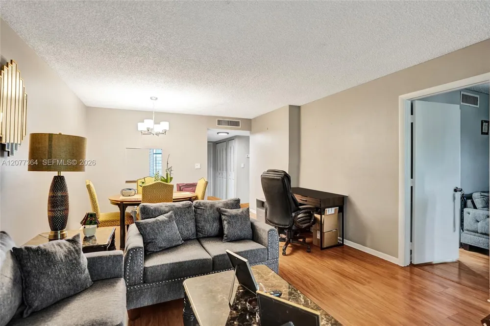 5961 NW 61st Ave #310 Tamarac, FL 33319