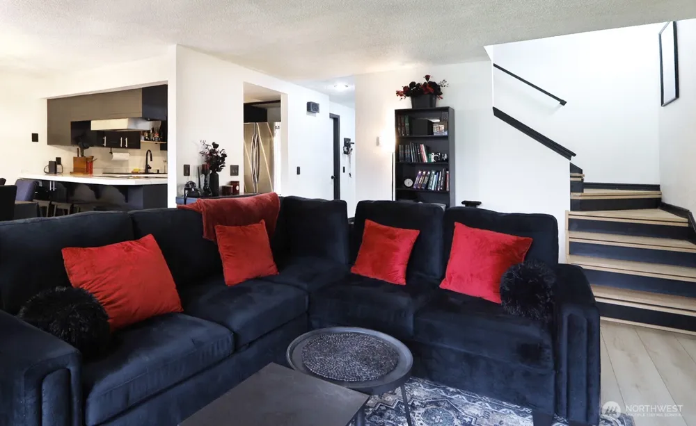 19205 40th Avenue W #B5 Lynnwood, WA 98036