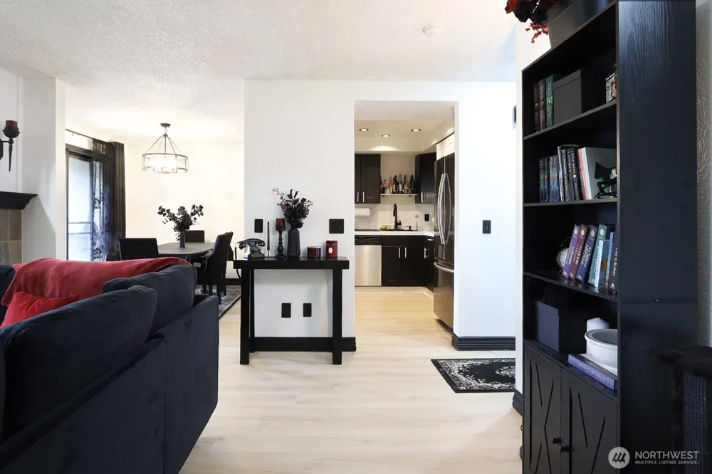 19205 40th Avenue W #B5 Lynnwood, WA 98036