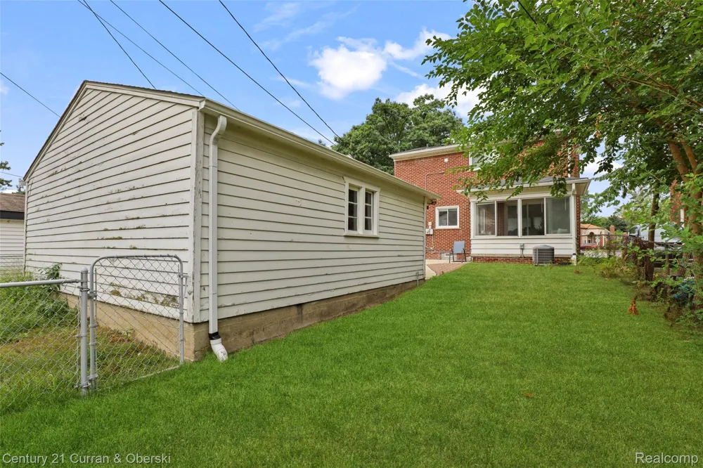 18285 Outer Drive Dearborn City, MI 48128