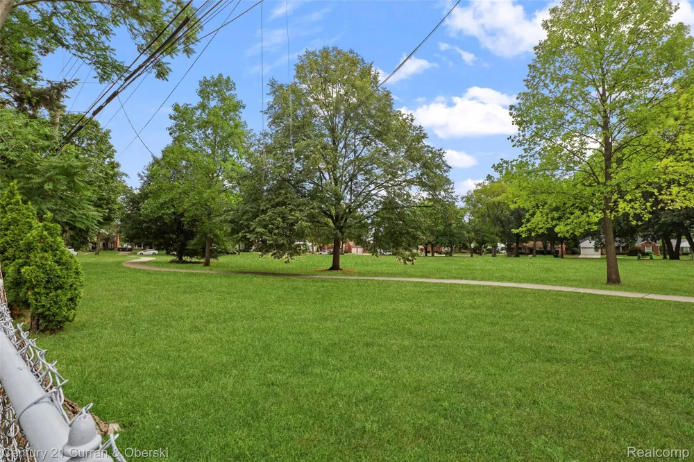 18285 Outer Drive Dearborn City, MI 48128