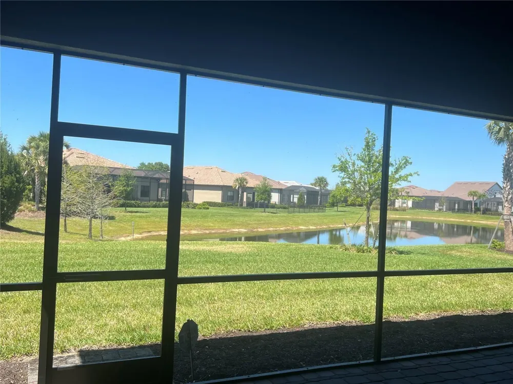 817 SEASCAPE PLACE Sarasota, FL 34240