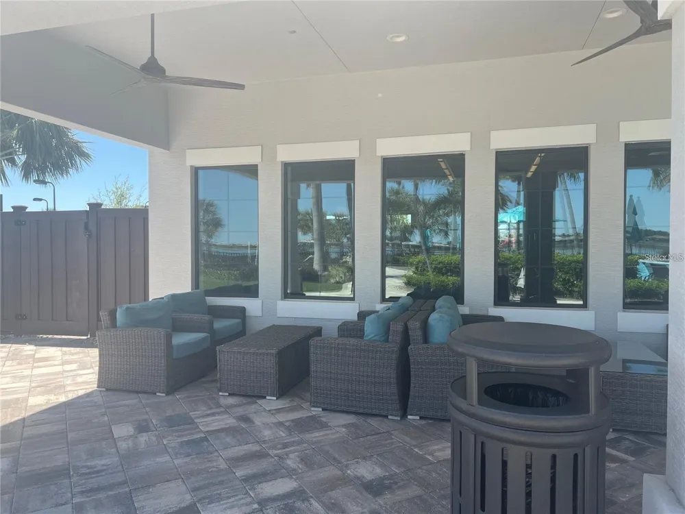 817 SEASCAPE PLACE Sarasota, FL 34240