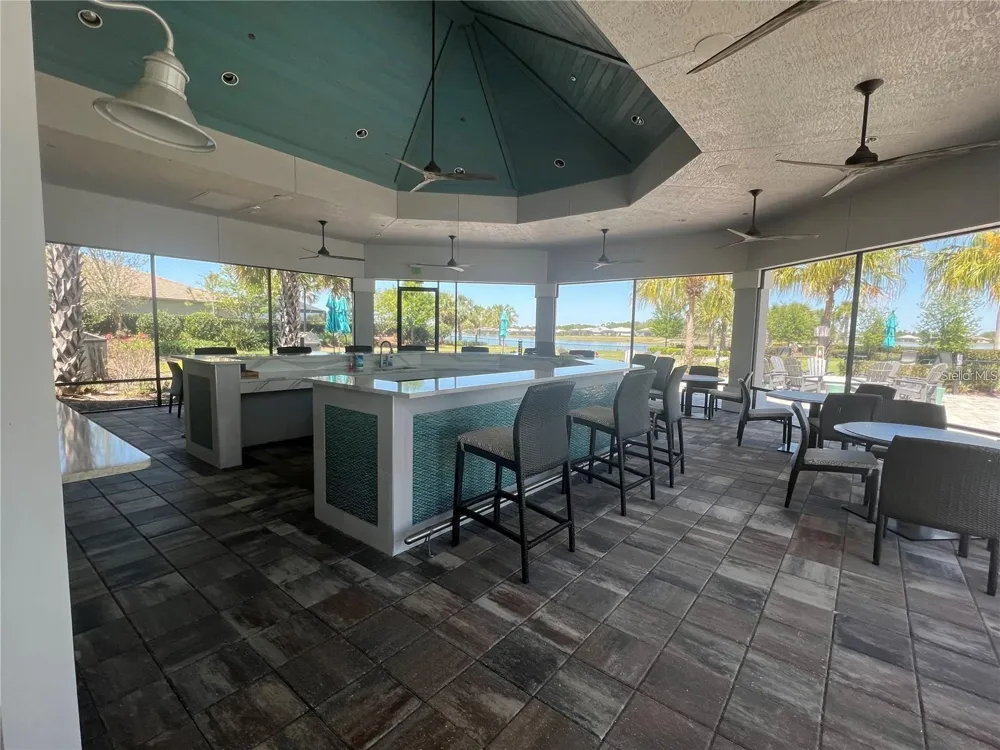 817 SEASCAPE PLACE Sarasota, FL 34240