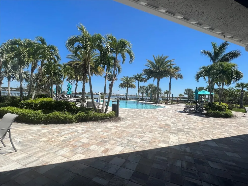 817 SEASCAPE PLACE Sarasota, FL 34240