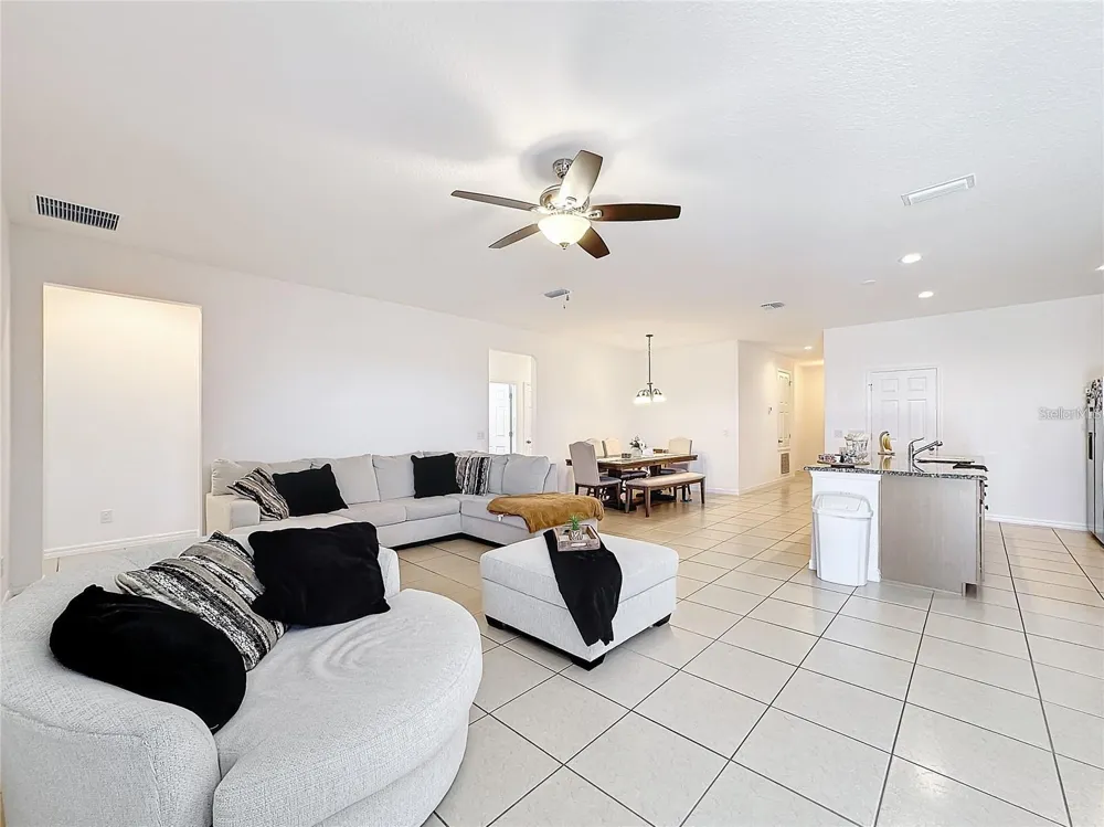 Address Not Shown Davenport, FL 33837