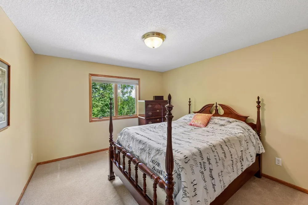 12495 225th Court NW Elk River, MN 55330