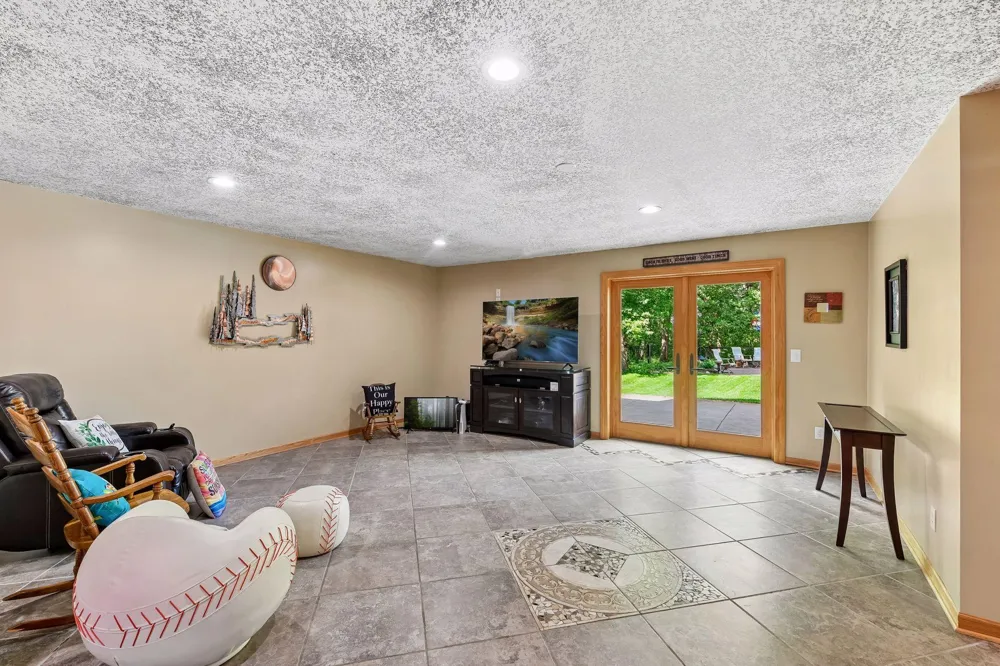 12495 225th Court NW Elk River, MN 55330