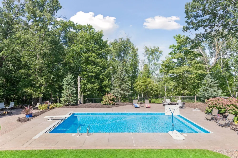 12495 225th Court NW Elk River, MN 55330