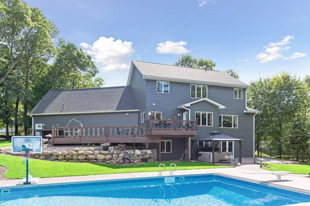 12495 225th Court NW Elk River, MN 55330