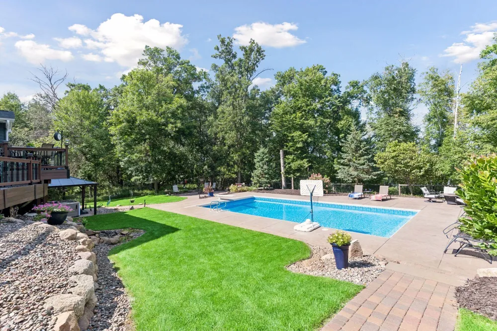 12495 225th Court NW Elk River, MN 55330
