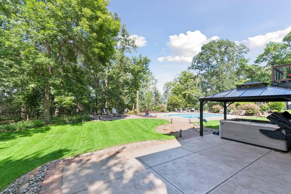 12495 225th Court NW Elk River, MN 55330