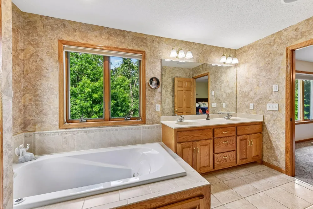 12495 225th Court NW Elk River, MN 55330