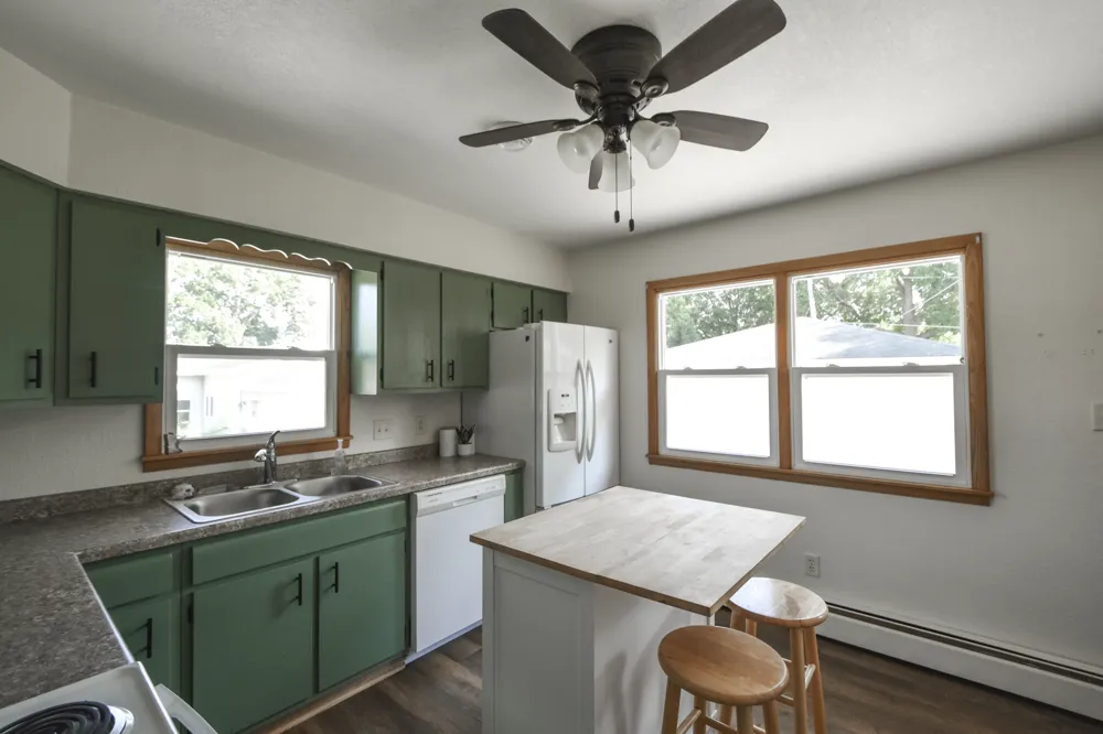 567 W 5th Street Zumbrota, MN 55992