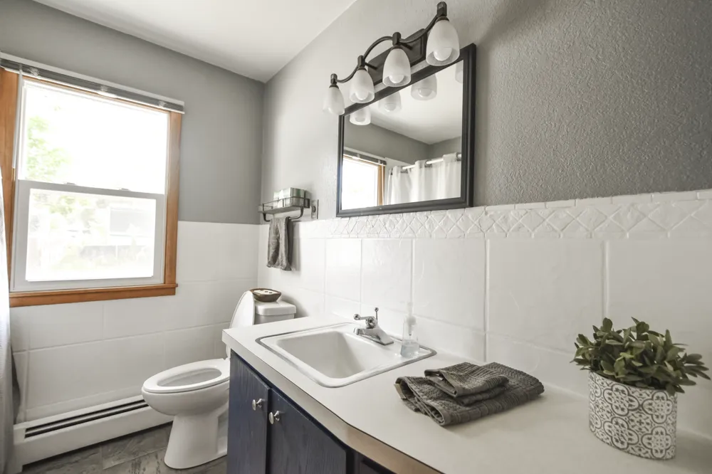567 W 5th Street Zumbrota, MN 55992