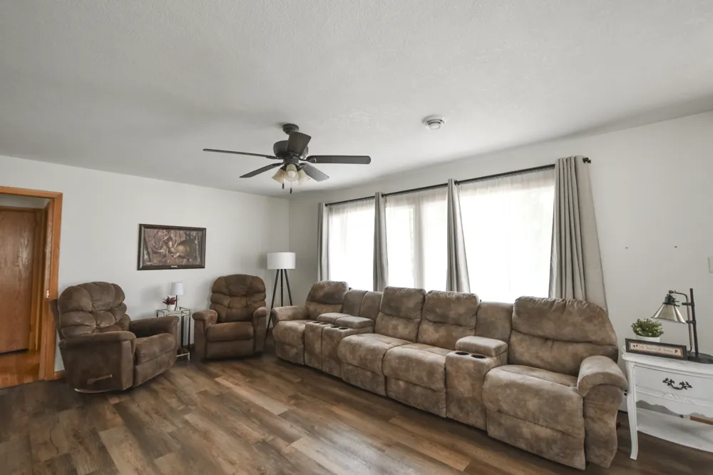 567 W 5th Street Zumbrota, MN 55992