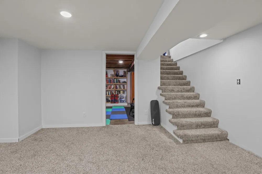 3680 Fairlane Street White Bear Lake, MN 55110