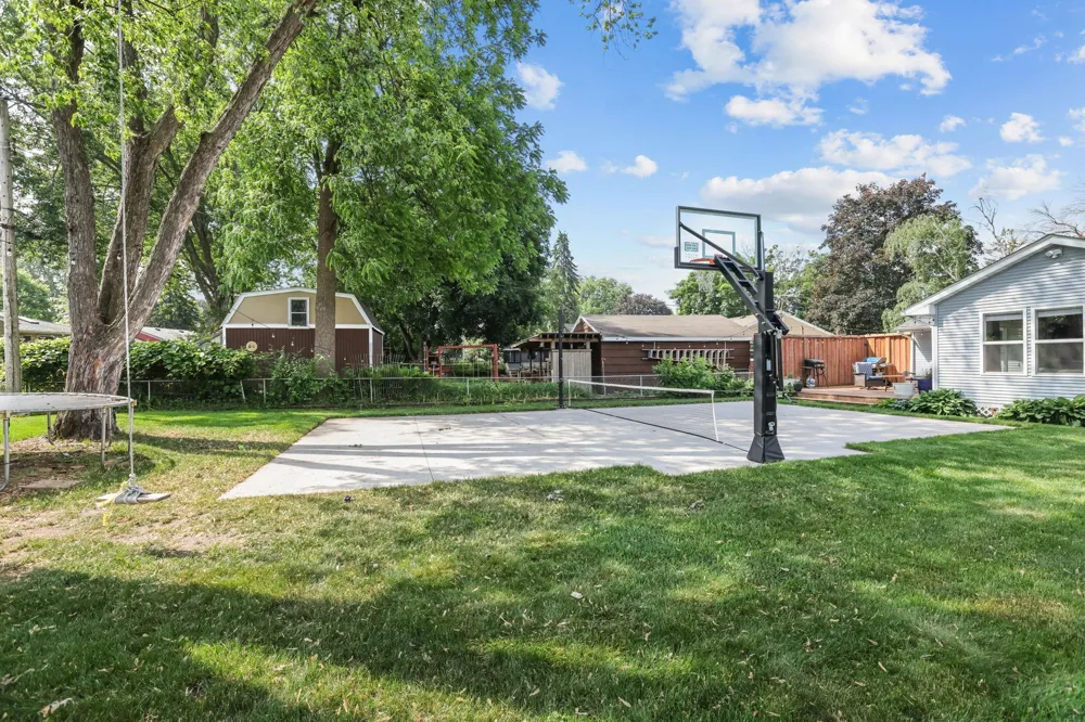 3680 Fairlane Street White Bear Lake, MN 55110