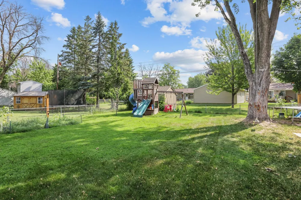 3680 Fairlane Street White Bear Lake, MN 55110