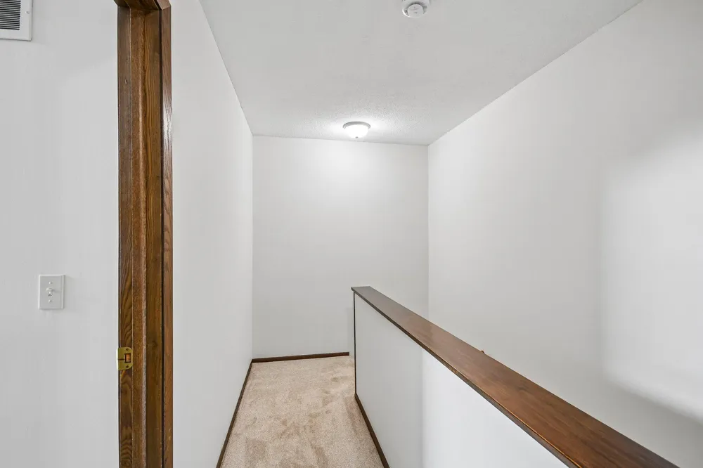 1748 Mcknight Road #24 Maplewood, MN 55109