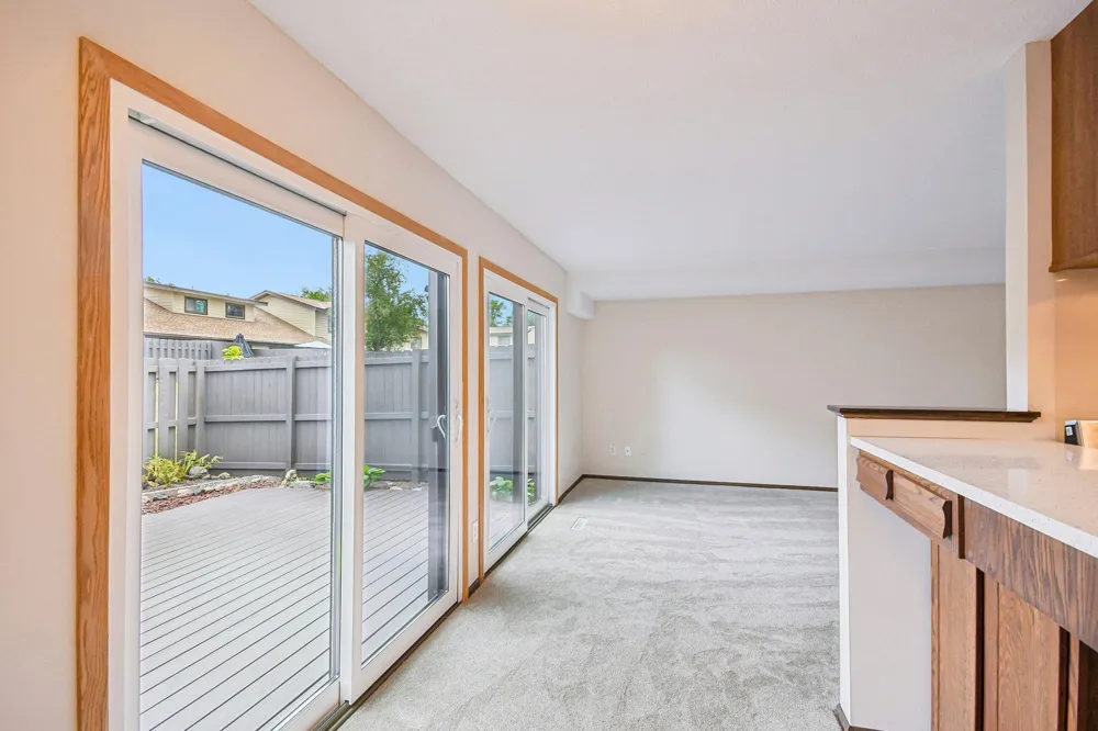 1748 Mcknight Road #24 Maplewood, MN 55109