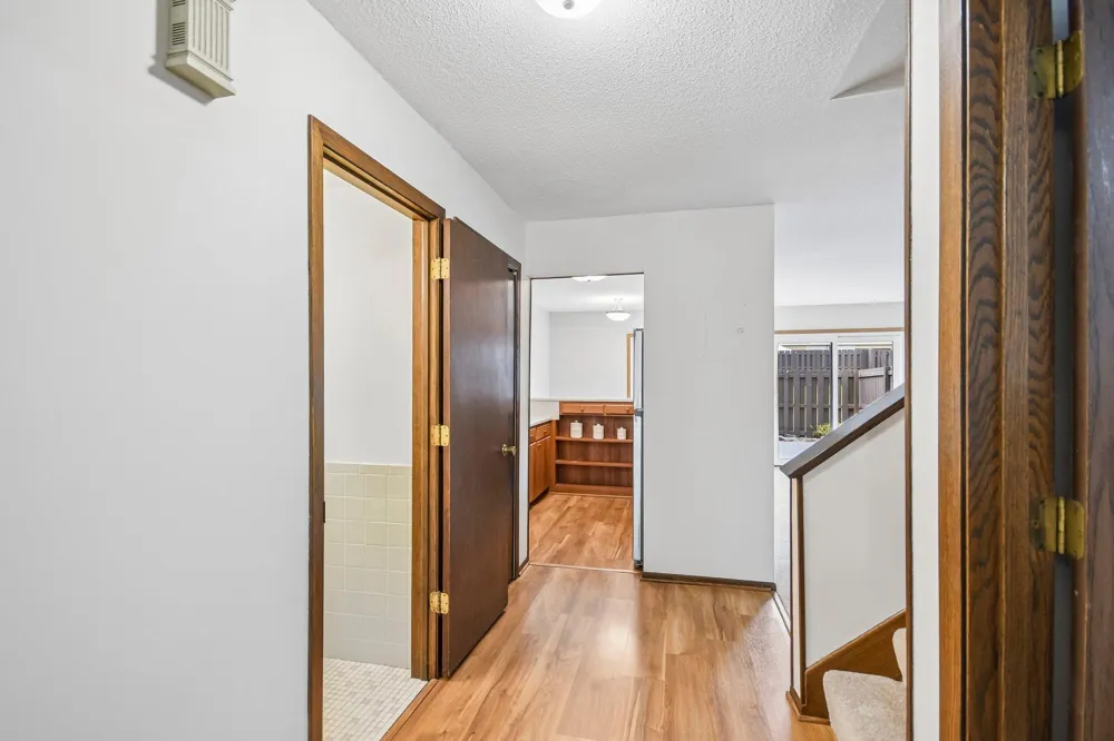 1748 Mcknight Road #24 Maplewood, MN 55109