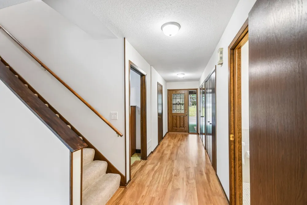 1748 Mcknight Road #24 Maplewood, MN 55109