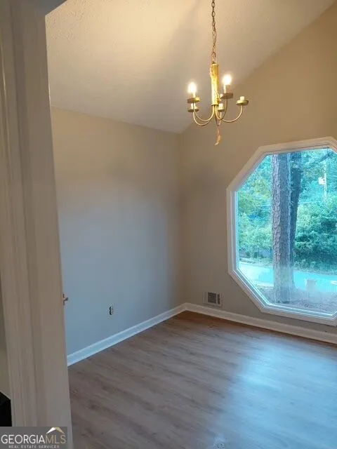 257 Castleair DR NE Kennesaw, GA 30144