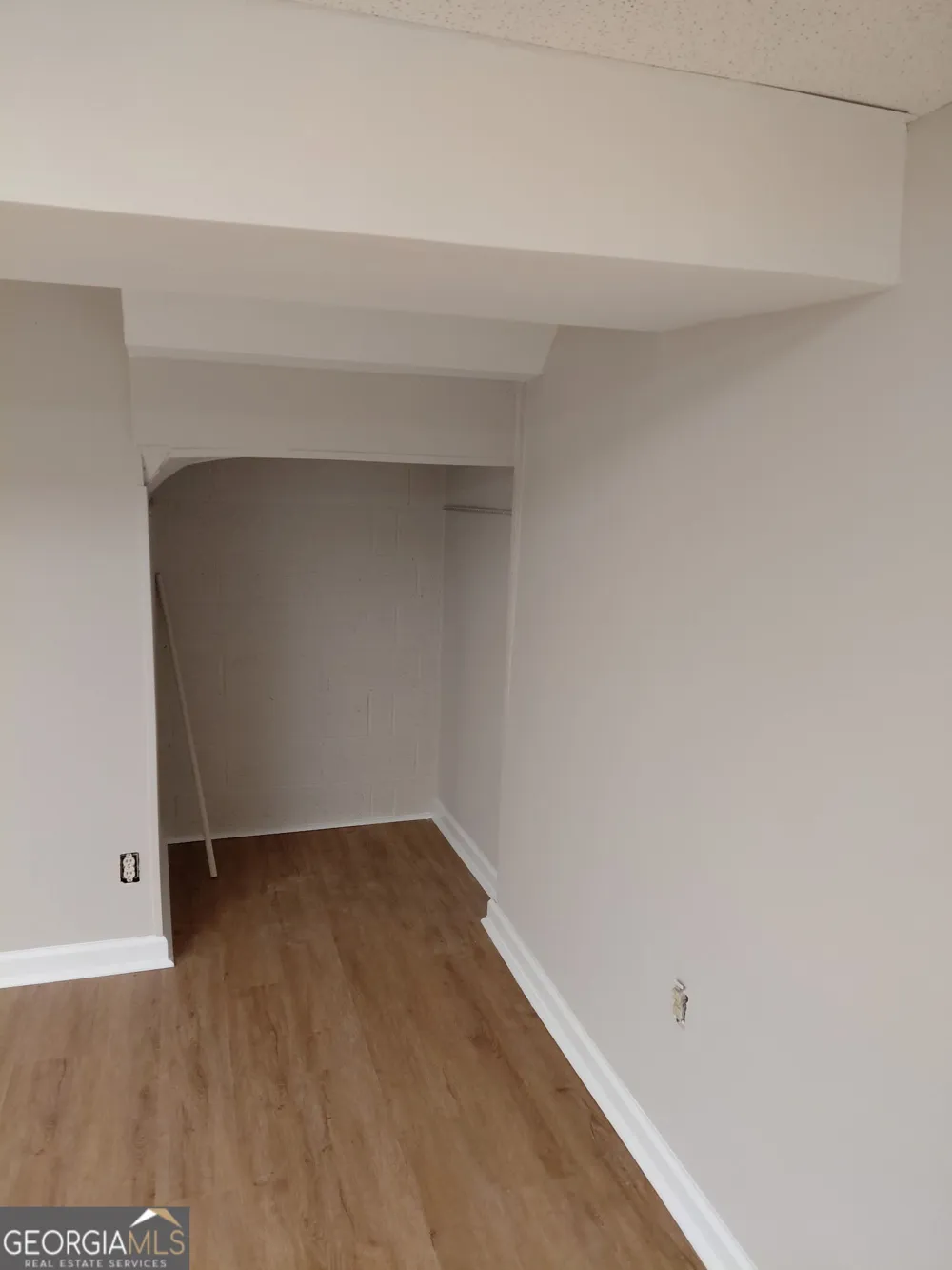 257 Castleair DR NE Kennesaw, GA 30144