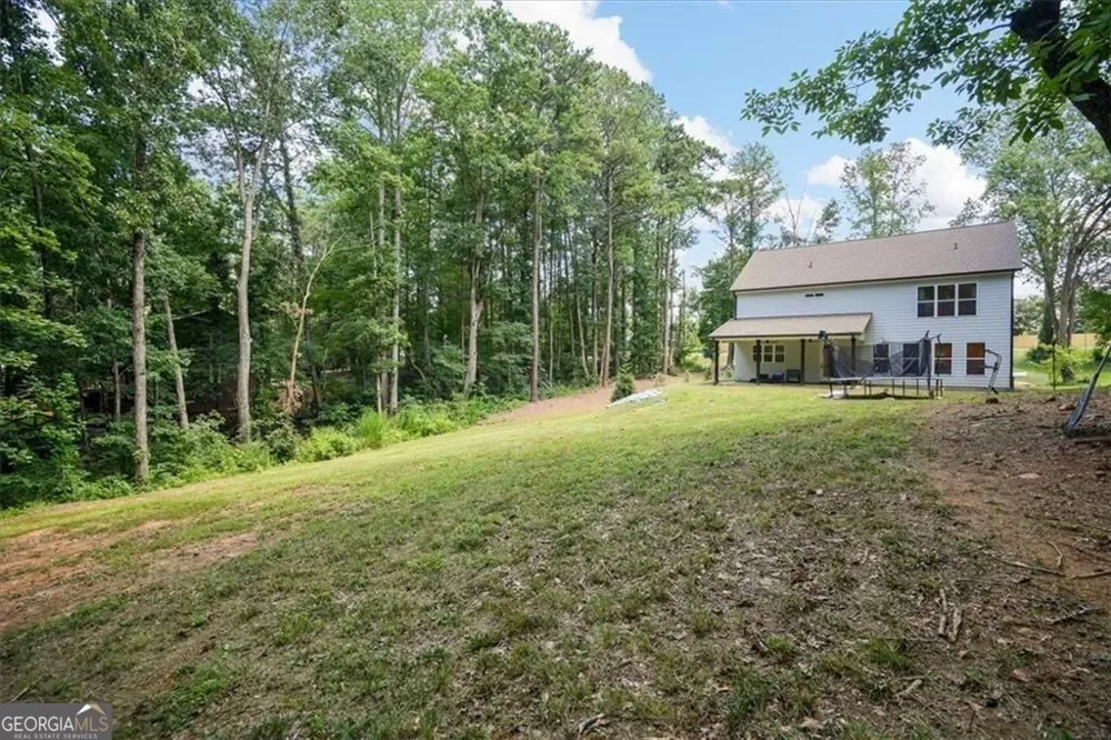 1335 County Line RD NW Acworth, GA 30101
