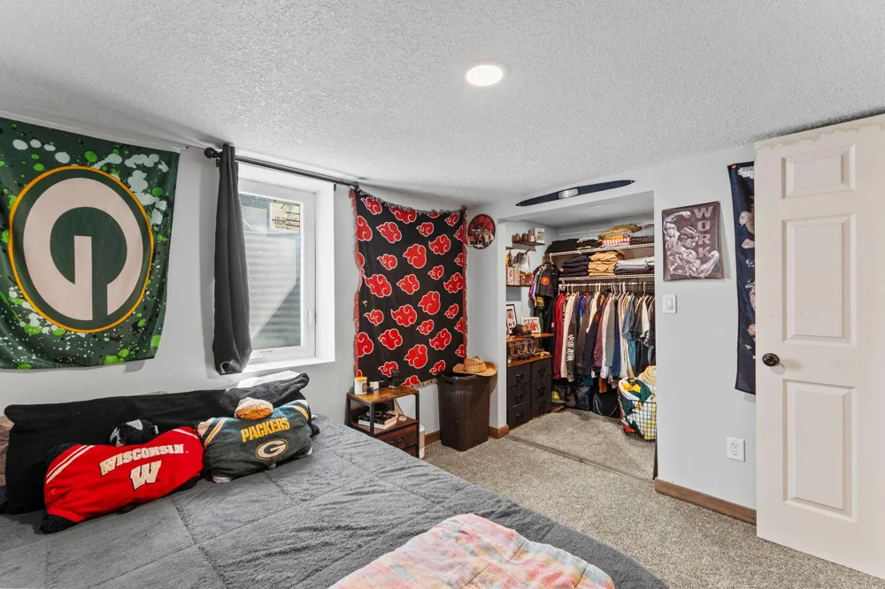 5911 Hodgson Road Shoreview, MN 55126