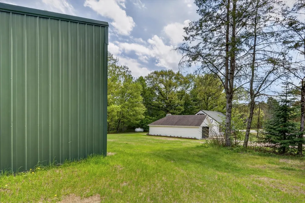 21020 River Road Grand Rapids, MN 55744