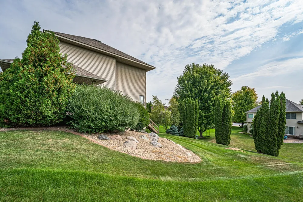 15353 Eagles Ridge NW Prior Lake, MN 55372