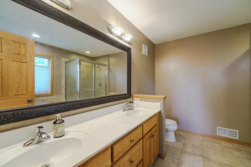 15353 Eagles Ridge NW Prior Lake, MN 55372