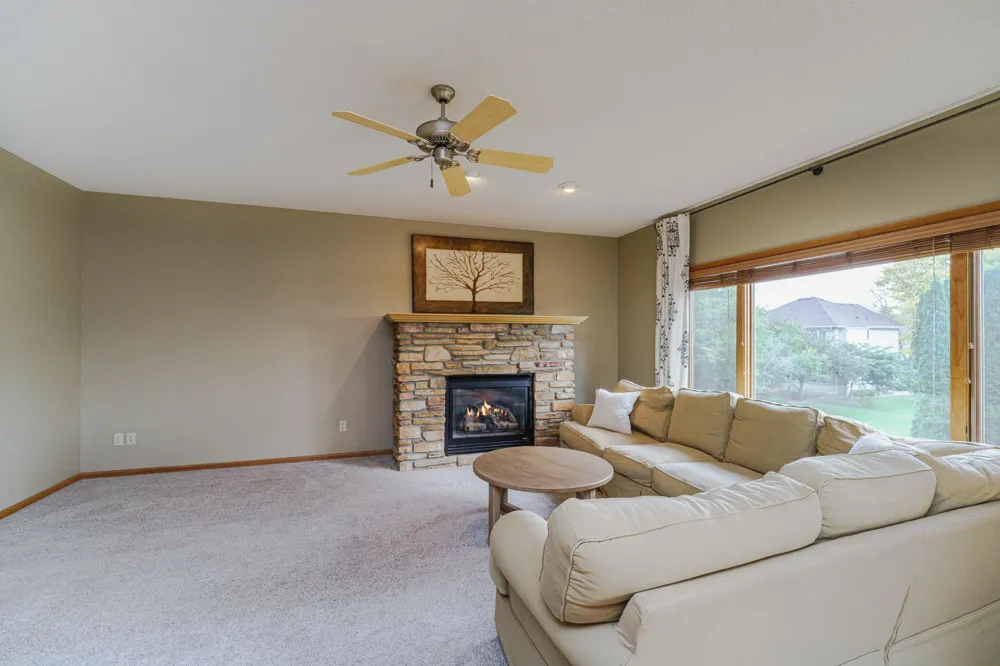 15353 Eagles Ridge NW Prior Lake, MN 55372