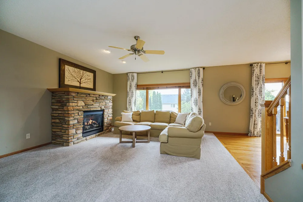 15353 Eagles Ridge NW Prior Lake, MN 55372