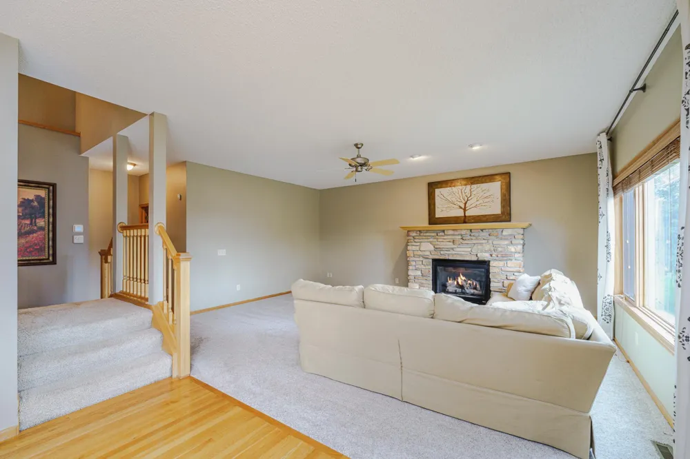 15353 Eagles Ridge NW Prior Lake, MN 55372