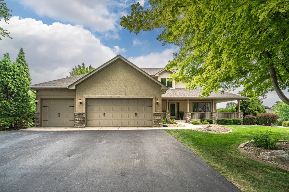 15353 Eagles Ridge NW Prior Lake, MN 55372