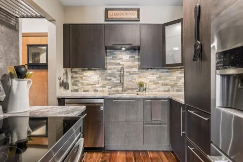 3155 Old Highway 8 #306