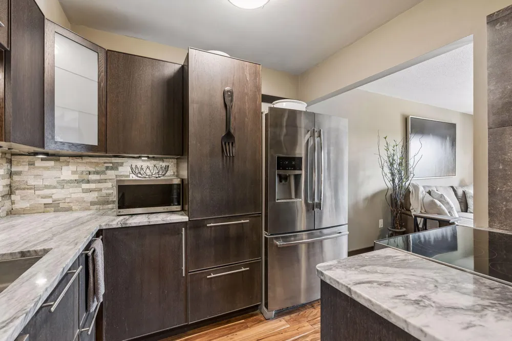 3155 Old Highway 8 #306 Roseville, MN 55418
