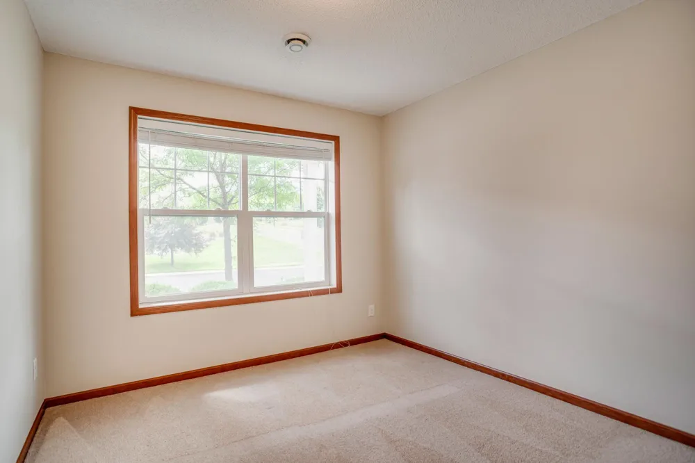 13229 Virginia Avenue S Savage, MN 55378