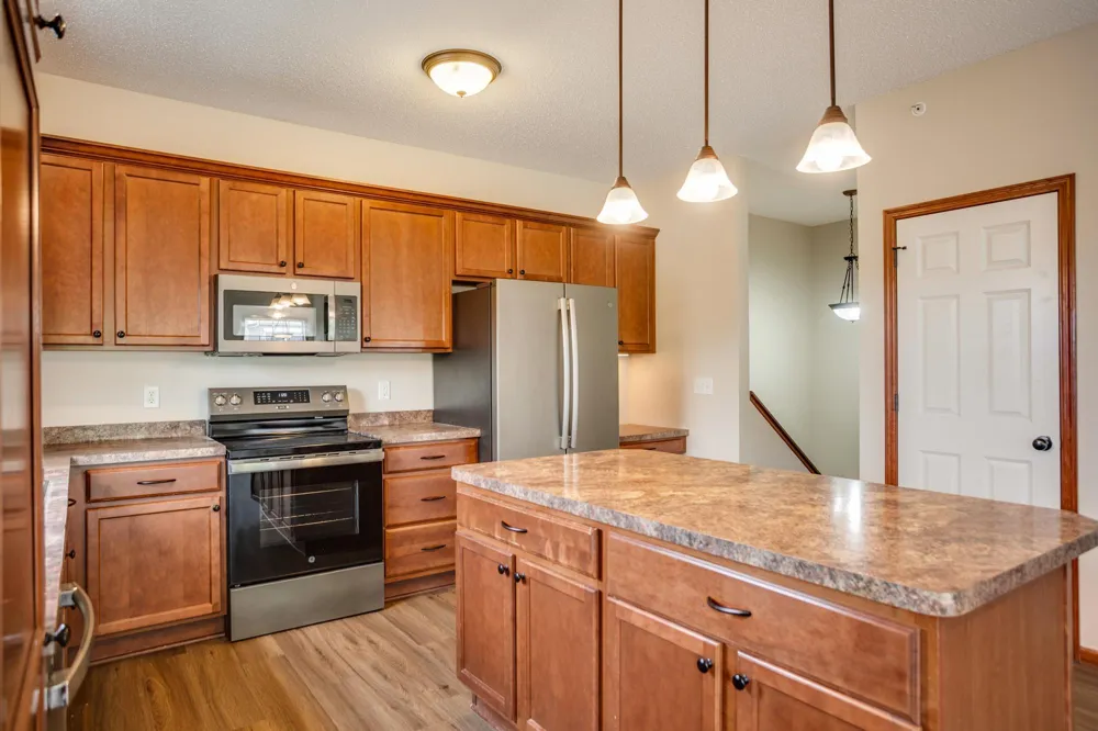 13229 Virginia Avenue S Savage, MN 55378