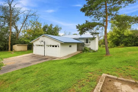 20046 Hillside Drive
